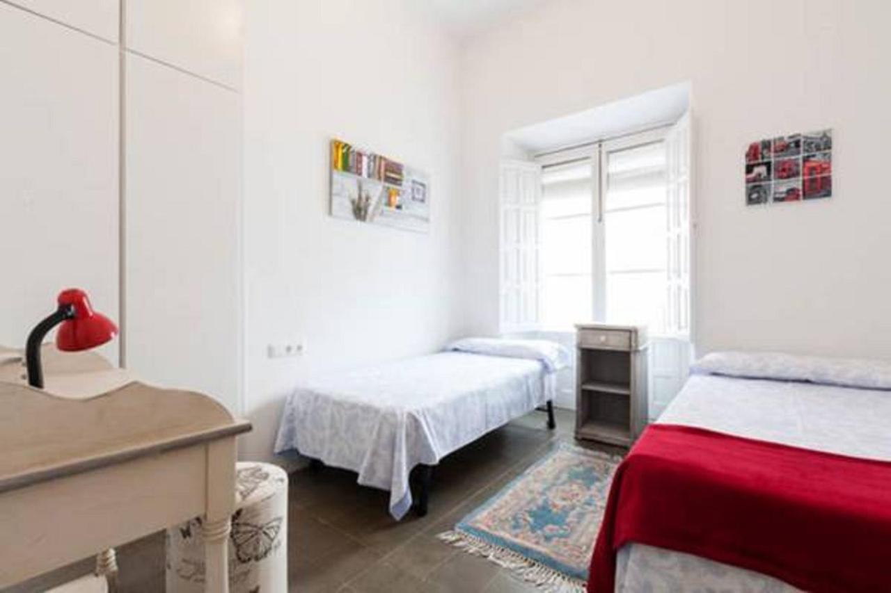 סביליה Apartamentos Rg Arenal חדר תמונה