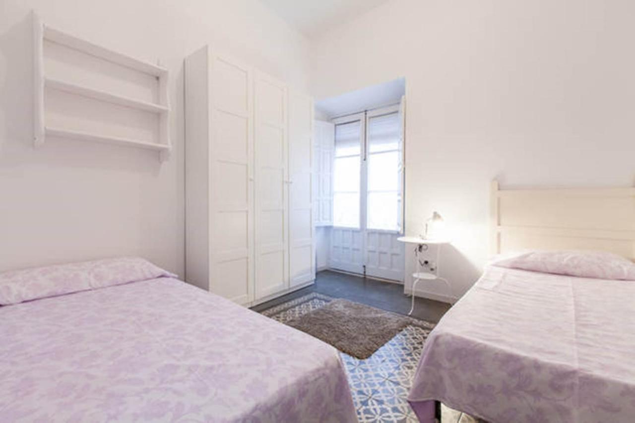 סביליה Apartamentos Rg Arenal חדר תמונה